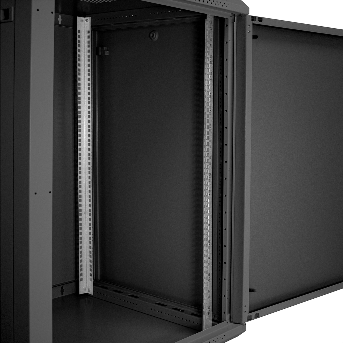 Telecommunication cabinet 19" 18U ExeGate EC-WM-18U.600.M.BLACK Telecommunication cabinet 19" 18U ExeGate EC-WM-18U.600.M.BLACK