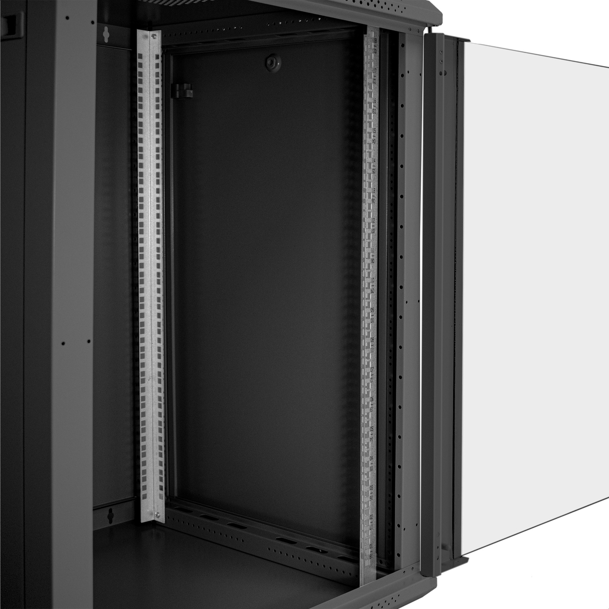 Telecommunication cabinet 19" 18U ExeGate EC-WM-18U.600.G.BLACK